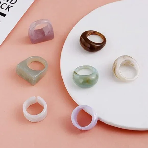BRANDY MELVILLE 15 Pcs Colorful Rhinestone Resin Cute Trendy Chunky Rings - Picture 5 of 7